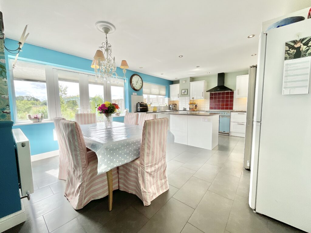 Eccleshall Road, Great Bridgeford, ST18