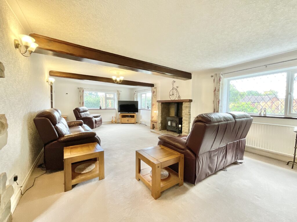 Eccleshall Road, Loggerheads, TF9