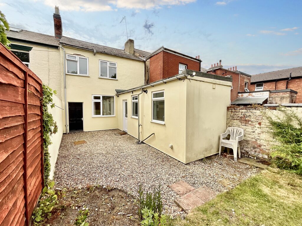 Peel Terrace, Stafford, ST16