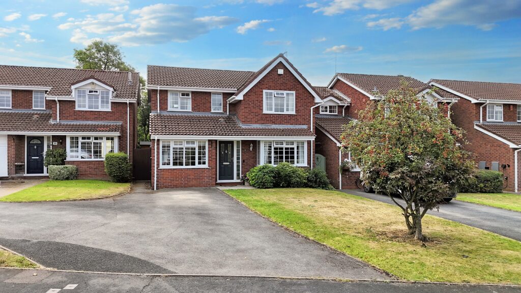 Bostock Close, Stone, ST15