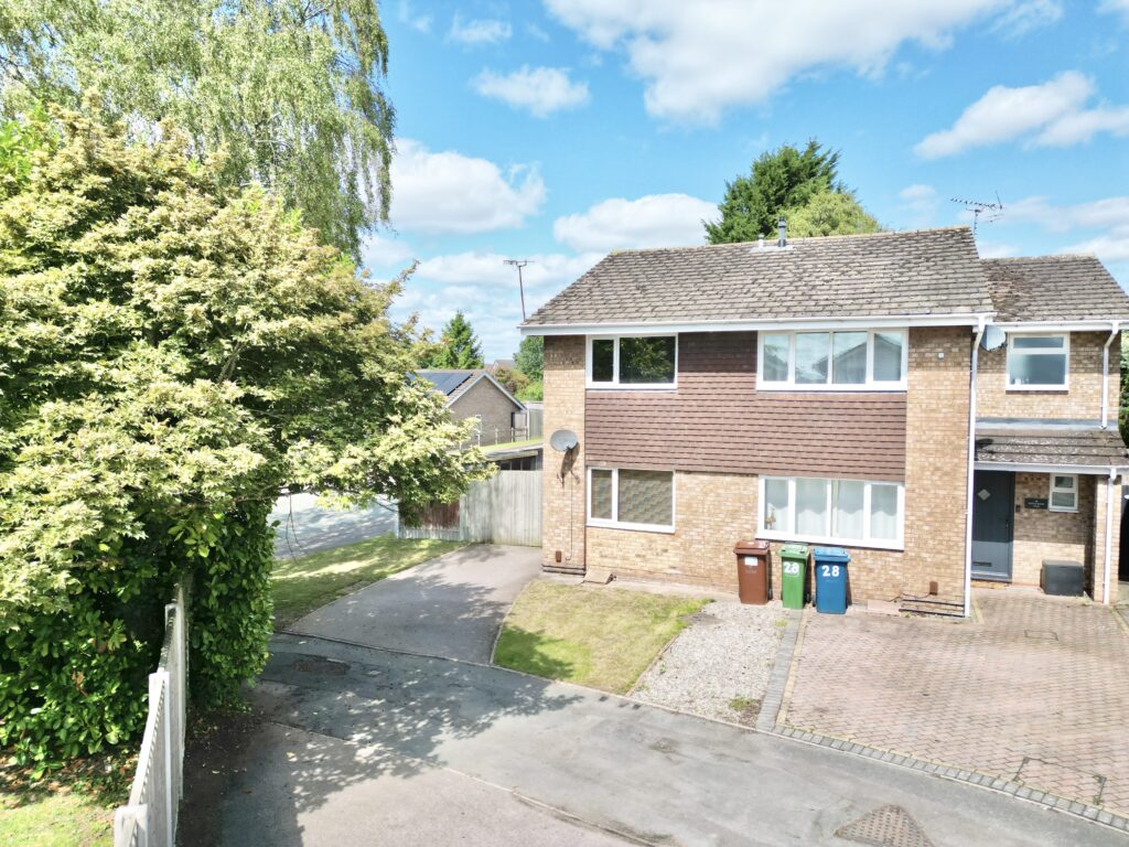Hollies Brook Close, Gnosall, ST20