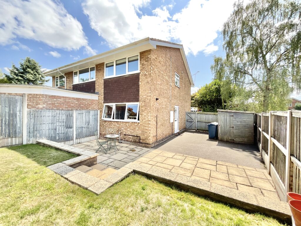 Hollies Brook Close, Gnosall, ST20