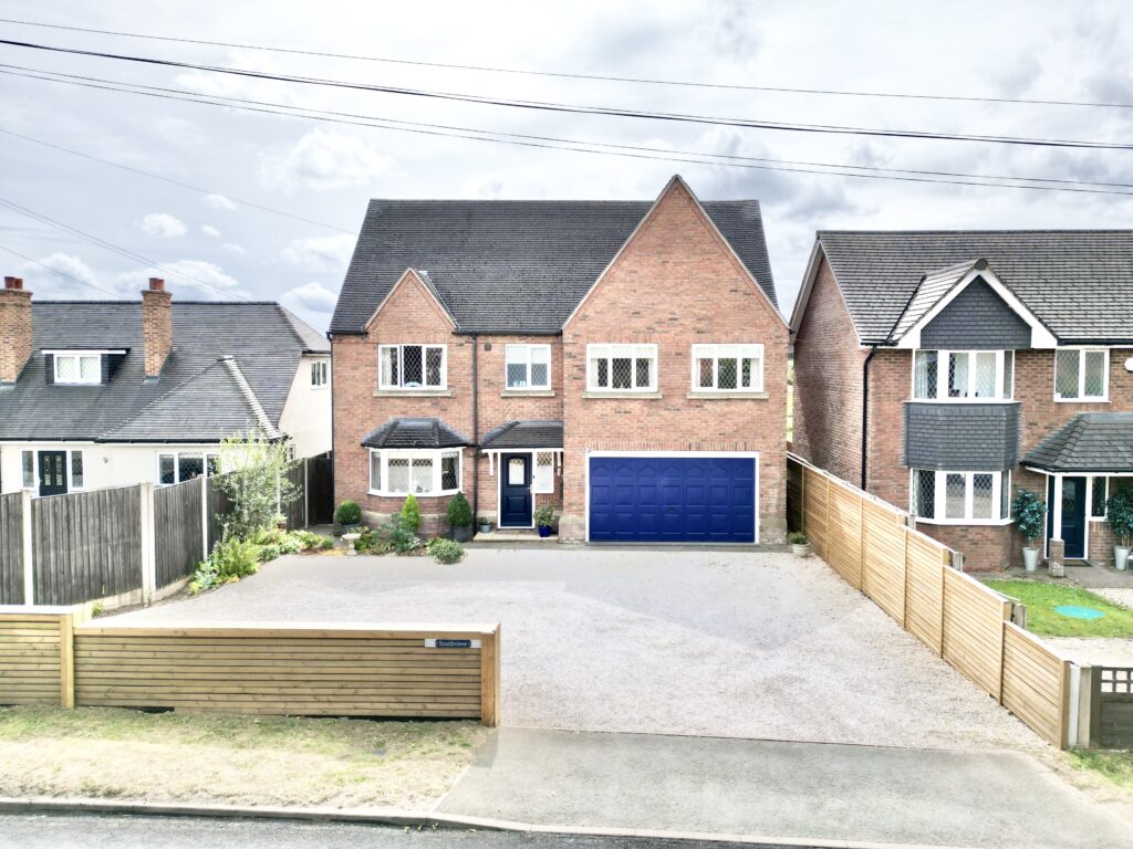 Eccleshall Road, Great Bridgeford, ST18