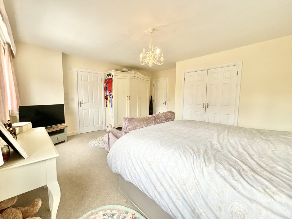 Eccleshall Road, Great Bridgeford, ST18