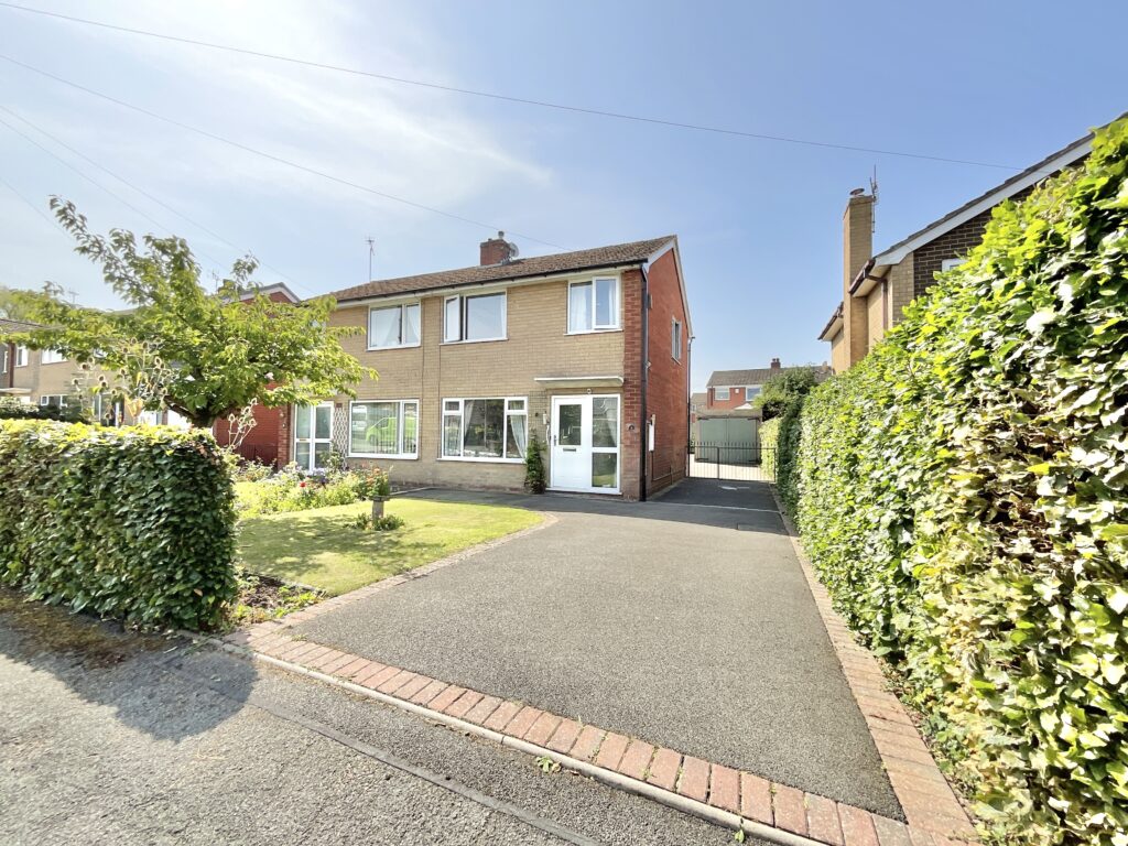 Derwent Drive, Cheadle, ST10