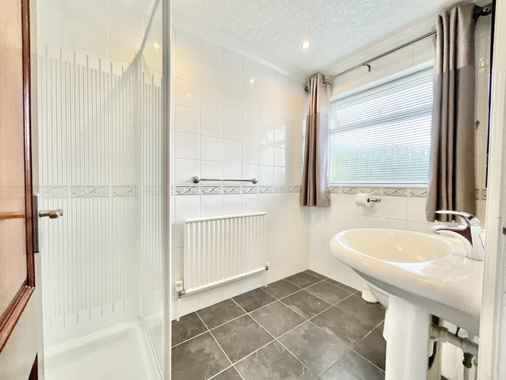 Eccleshall Road, Loggerheads, TF9