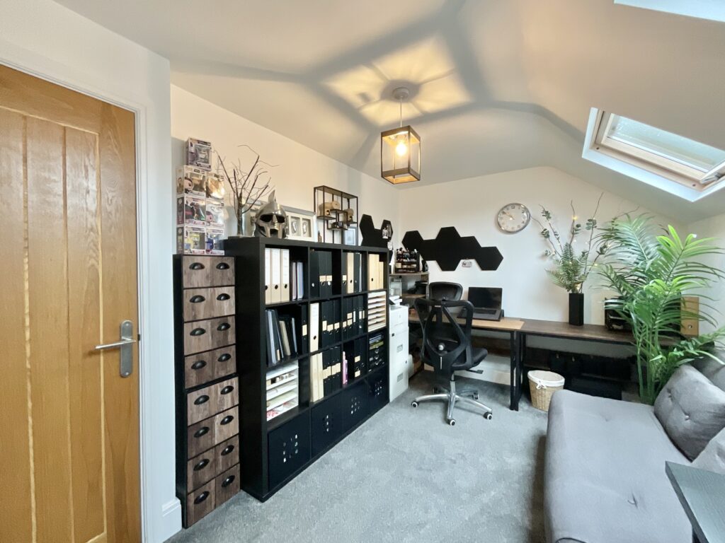 Park Avenue, Newcastle, ST5
