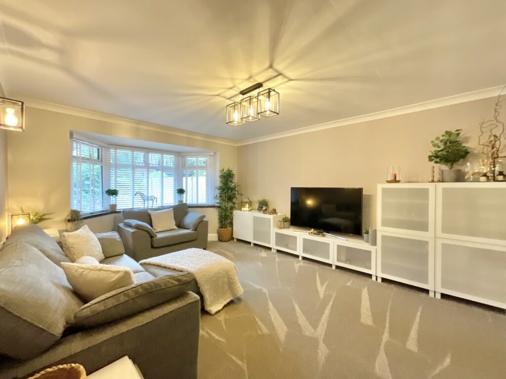 Park Avenue, Newcastle, ST5