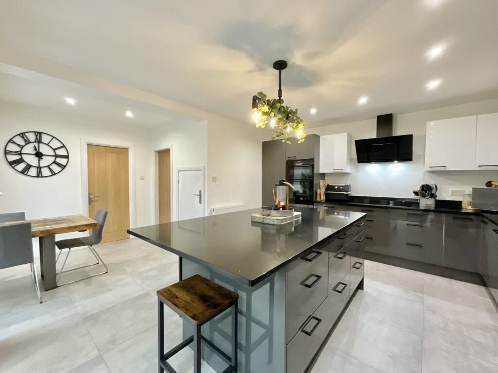 Park Avenue, Newcastle, ST5