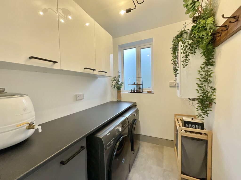 Park Avenue, Newcastle, ST5
