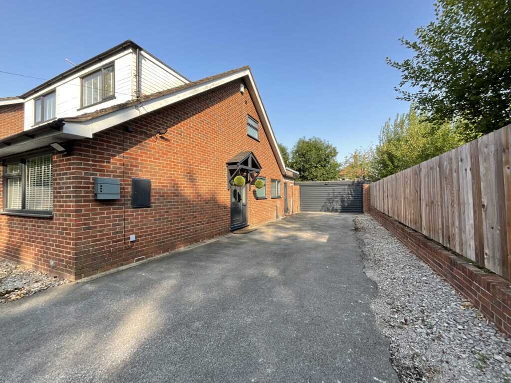 Park Avenue, Newcastle, ST5