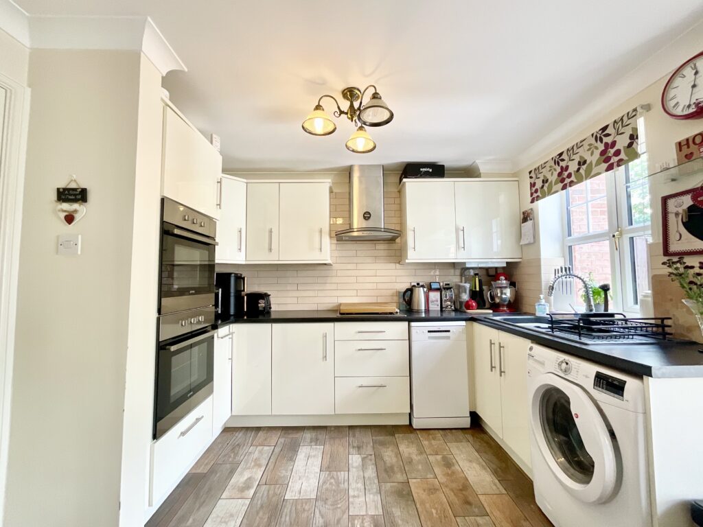 Station Road, Stone, ST15