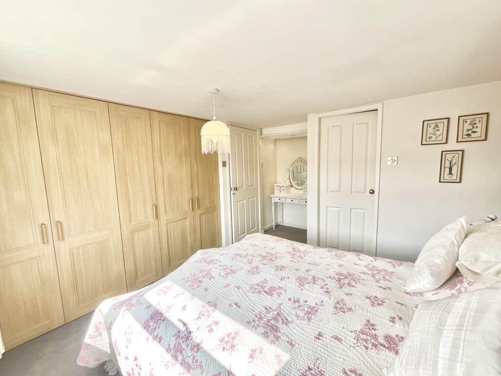 Meadow Way, Stone, ST15