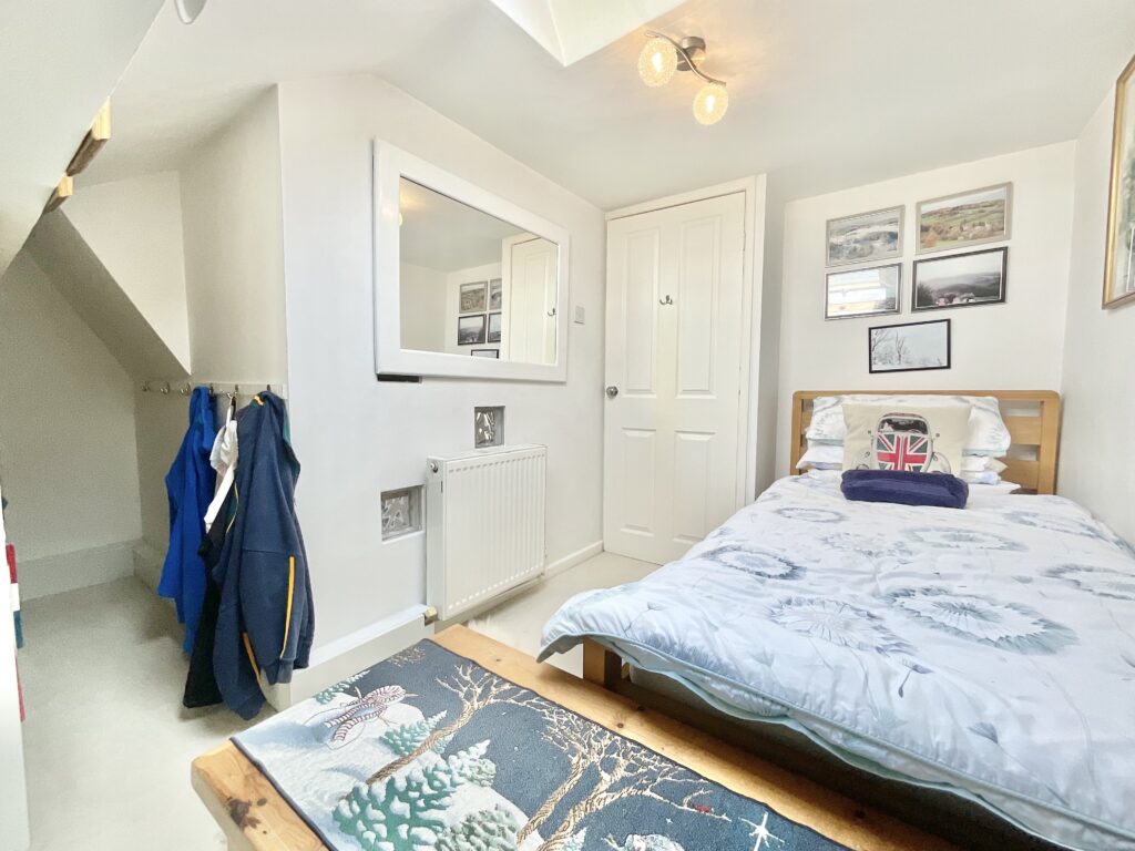 Meadow Way, Stone, ST15