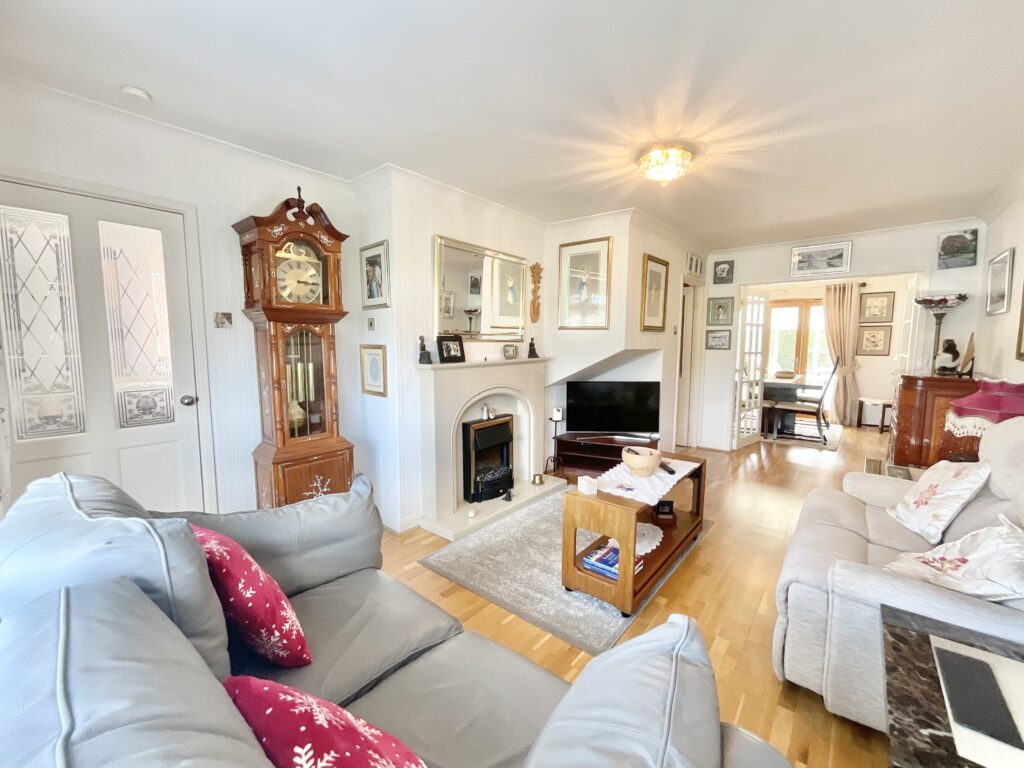 Meadow Way, Stone, ST15