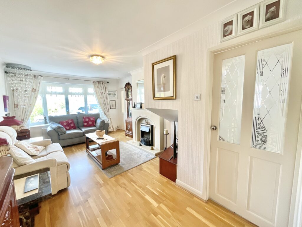 Meadow Way, Stone, ST15