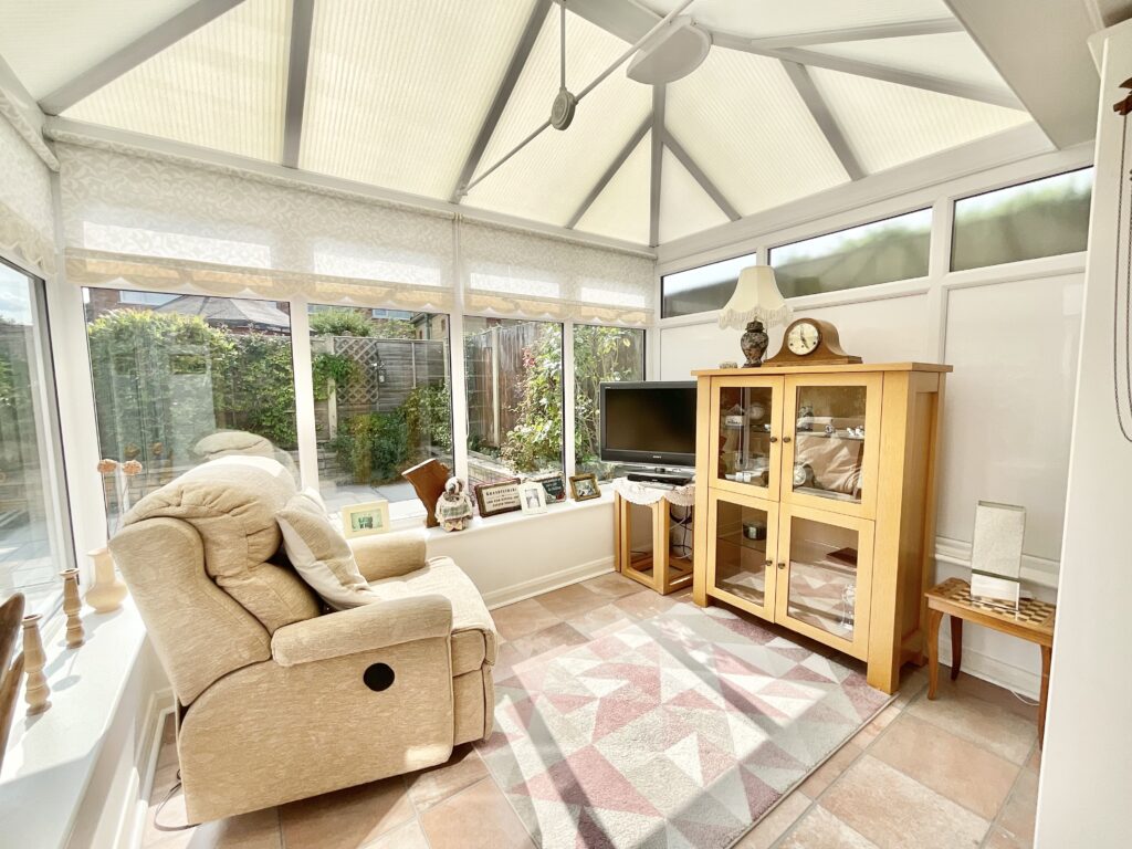 Meadow Way, Stone, ST15
