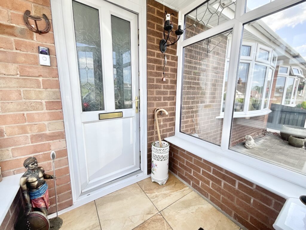 Meadow Way, Stone, ST15