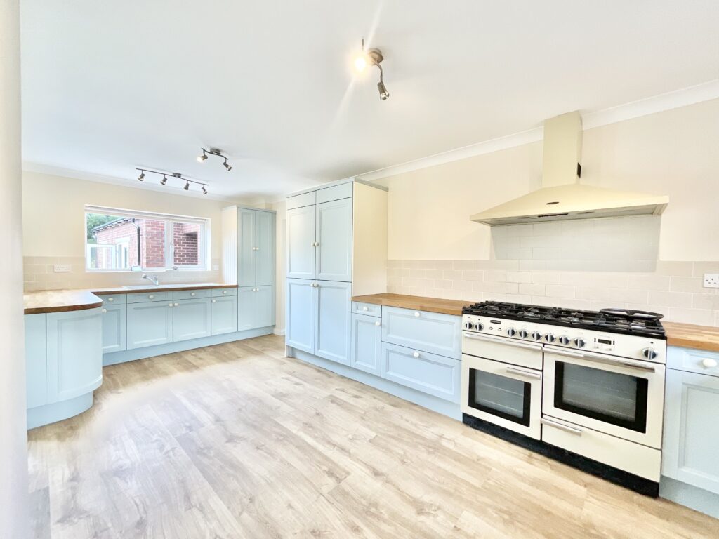 Aston Lane, Aston, ST15