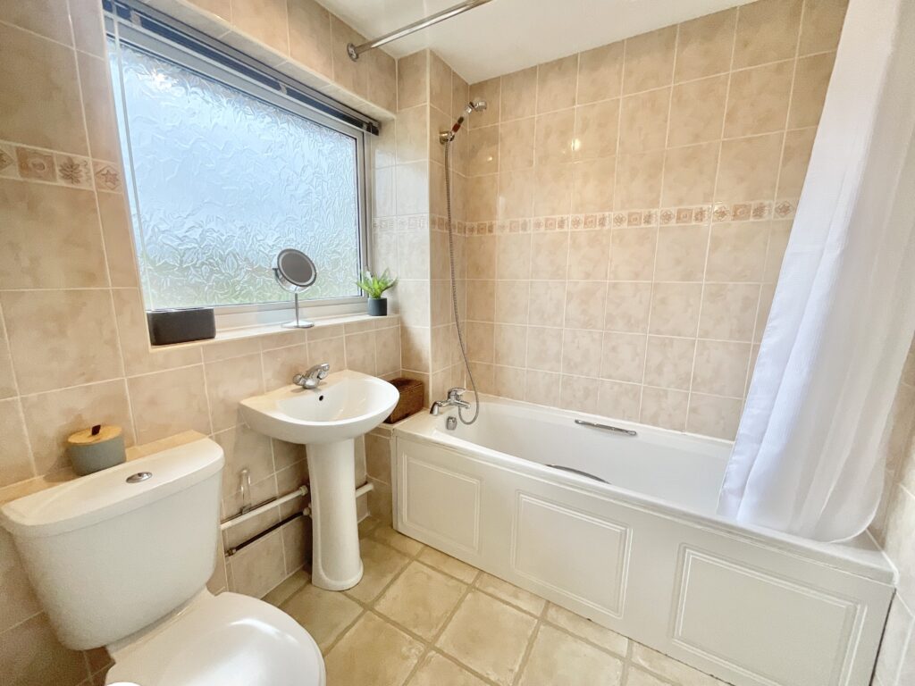 Glaisher Drive, Stoke-On-Trent, ST3
