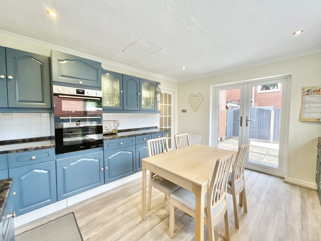 Glaisher Drive, Stoke-On-Trent, ST3