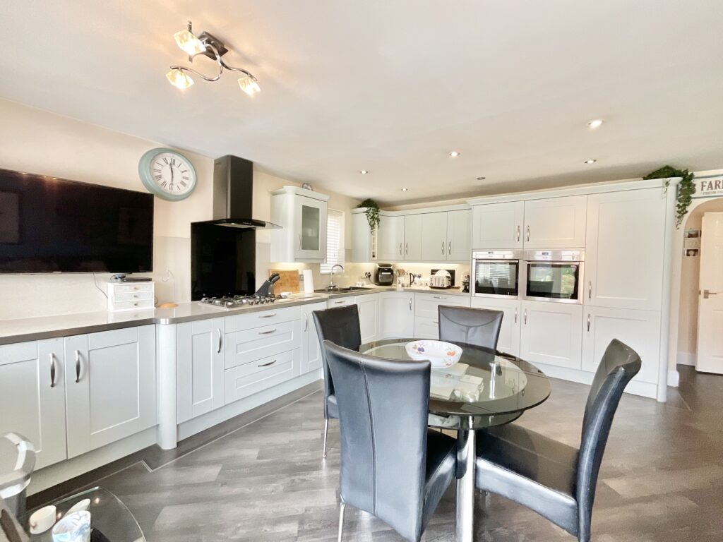 Spode Close, Stone, ST15