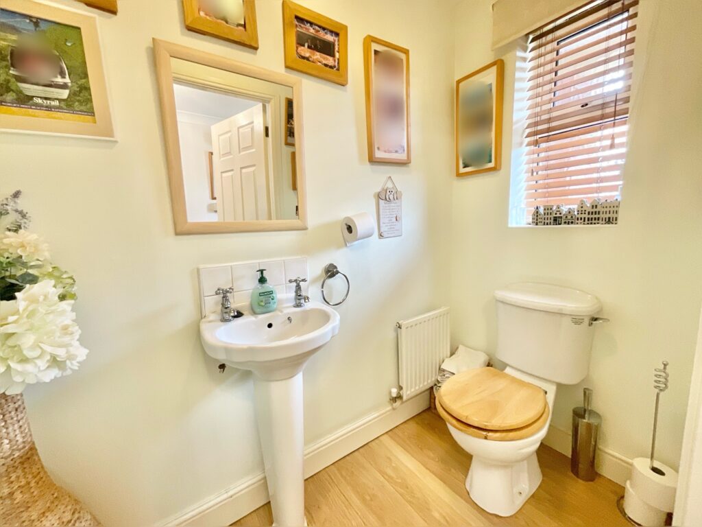 Spode Close, Stone, ST15