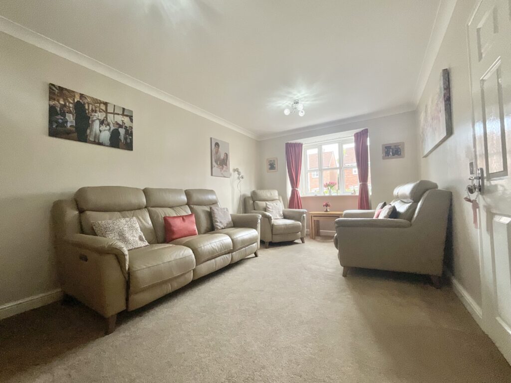 Parklands Drive, Weston, CW2