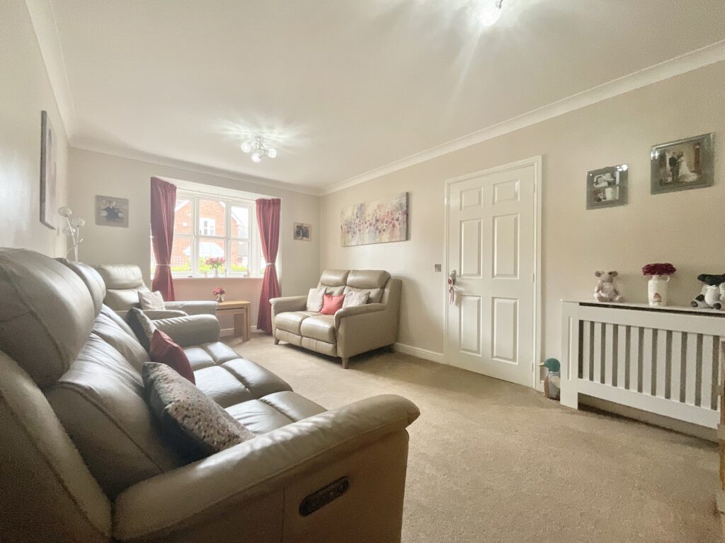 Parklands Drive, Weston, CW2