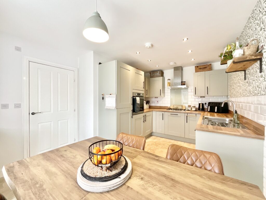 Shetland Drive, Newcastle, ST5