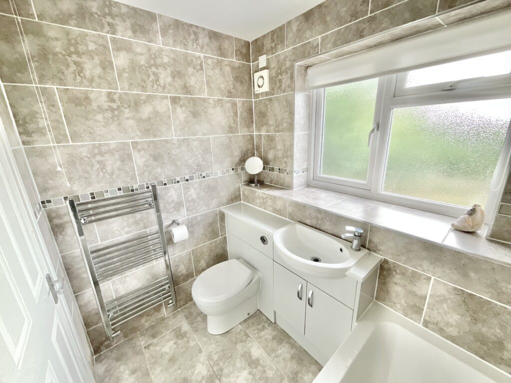 Bostock Close, Stone, ST15