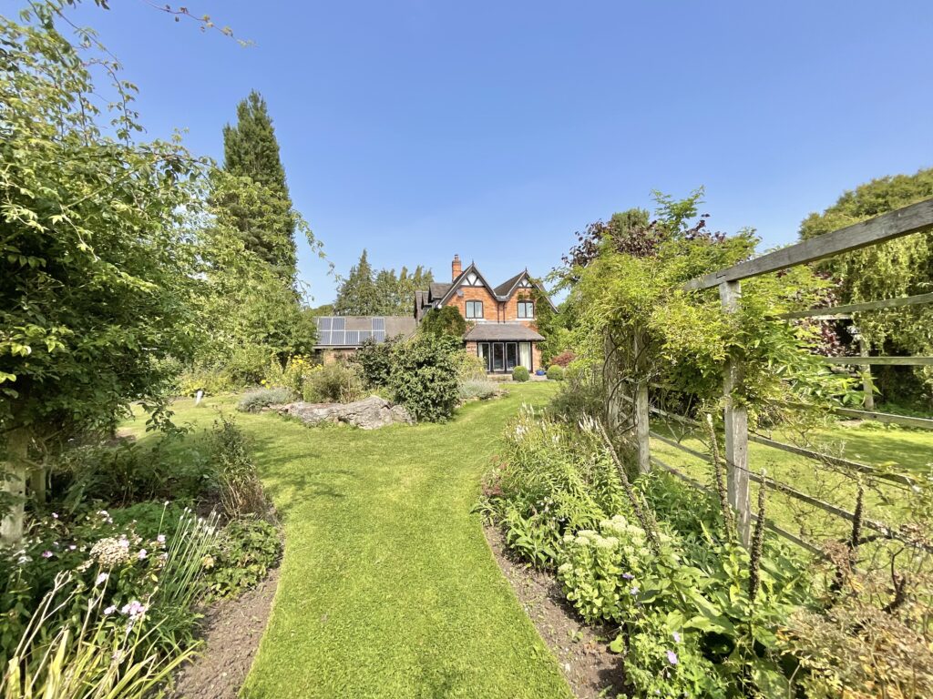 Baddiley, Nantwich, CW5