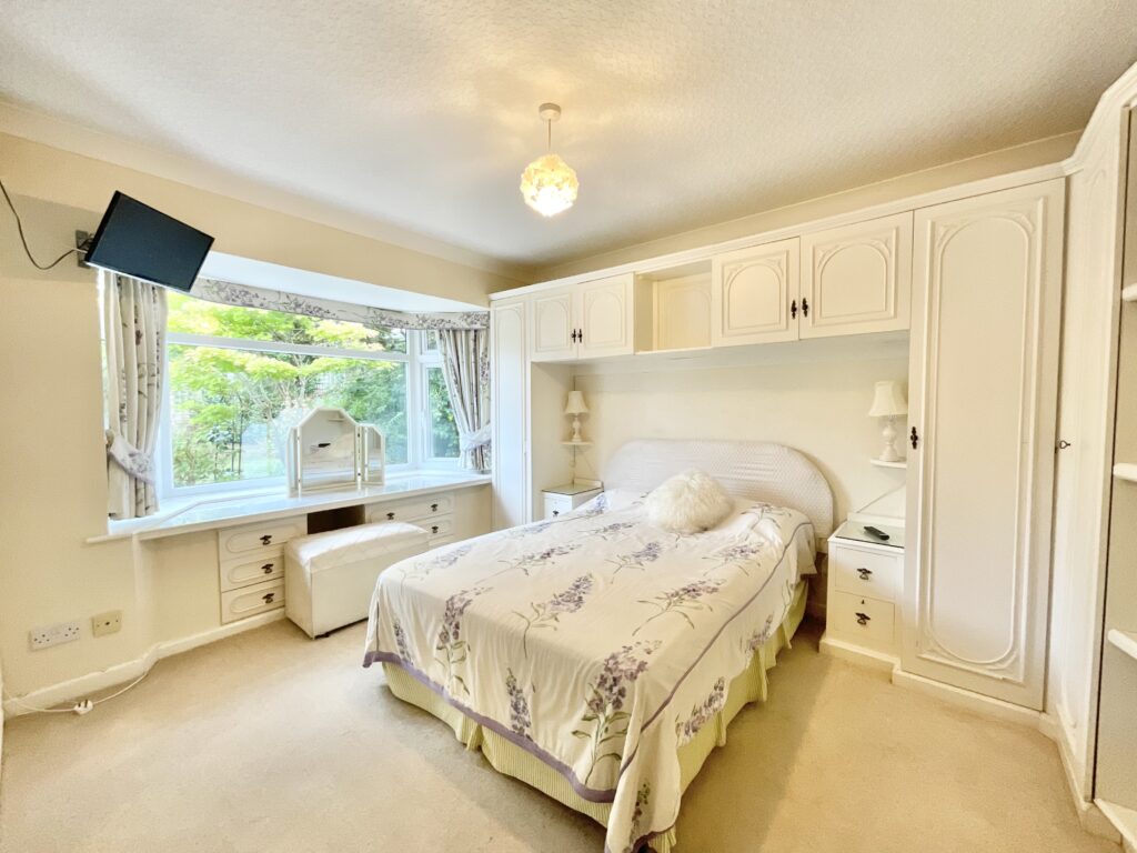 Ampthill Place, Stoke-On-Trent, ST4