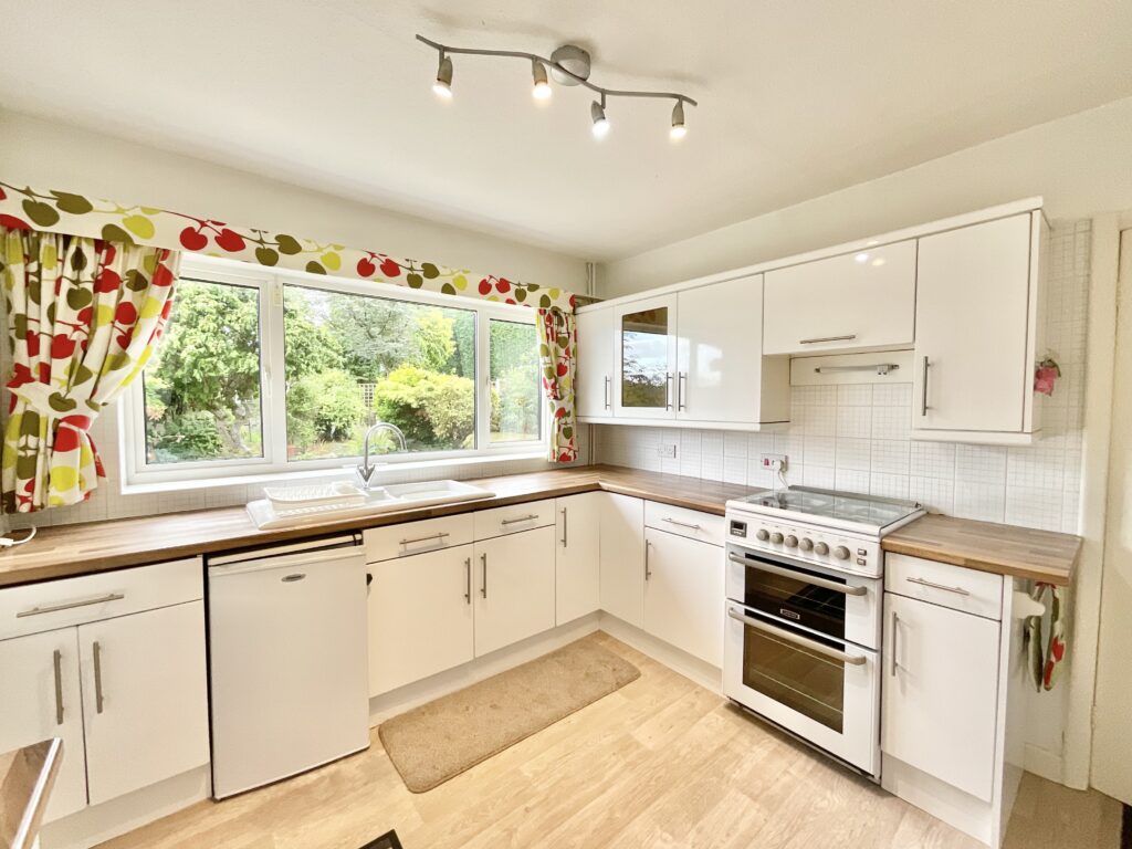 Ampthill Place, Stoke-On-Trent, ST4