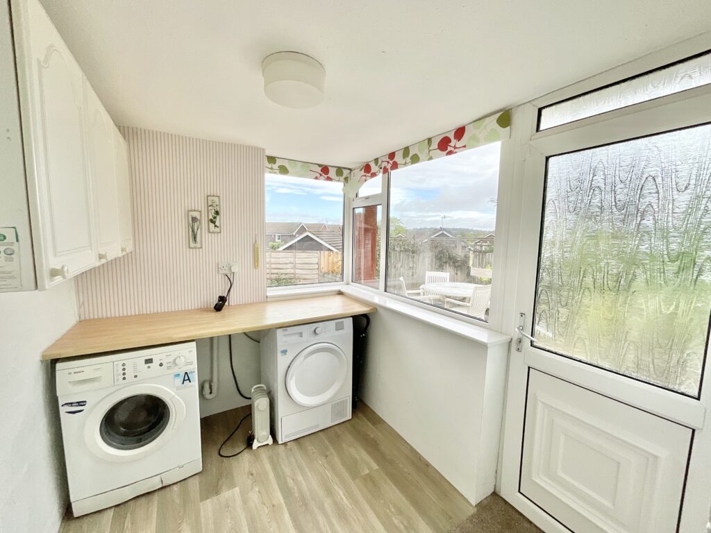 Ampthill Place, Stoke-On-Trent, ST4
