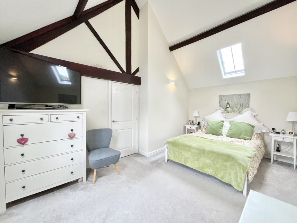 Lightwood Road, Stoke-On-Trent, ST3