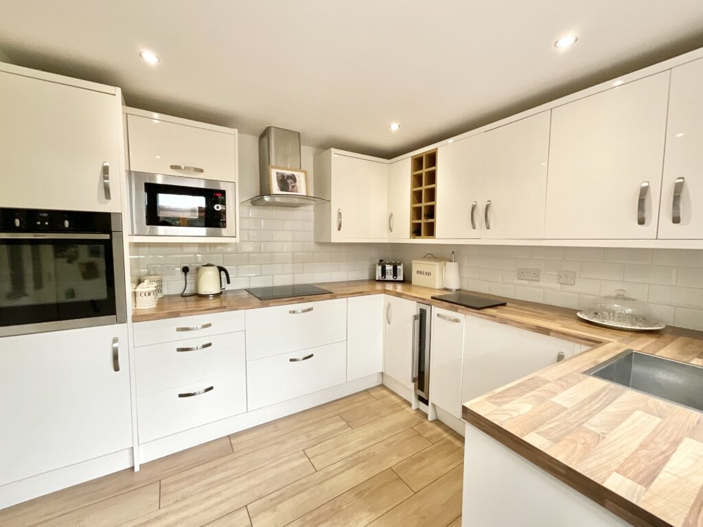 Lightwood Road, Stoke-On-Trent, ST3