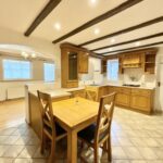 Redwood Avenue, Stone, ST15
