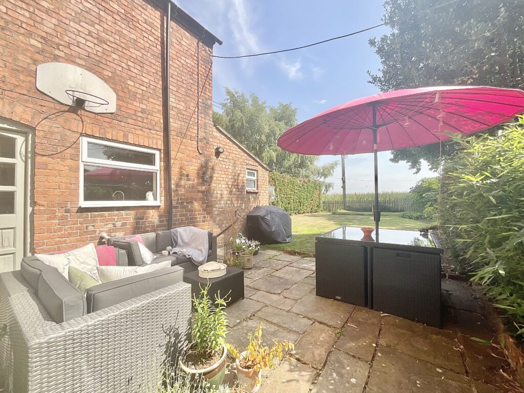Holly Mount, Shavington, CW2