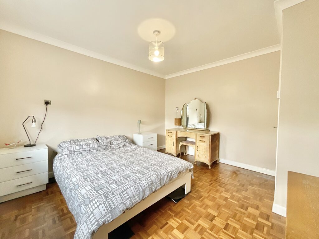 Crewe Road, Shavington, CW2