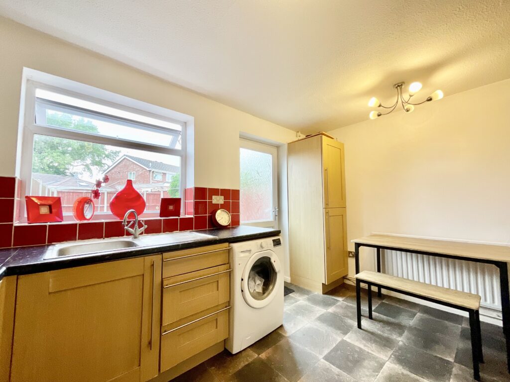 Bevandean Close, Stoke-On-Trent, ST4