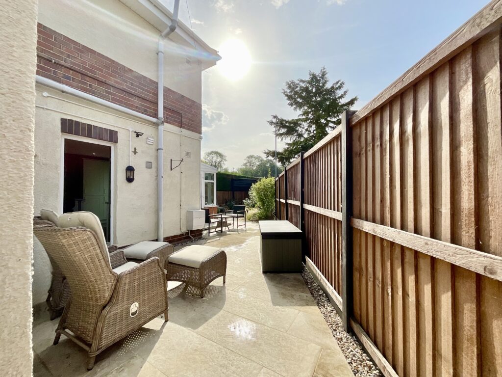 Redhill Road, Stone, ST15