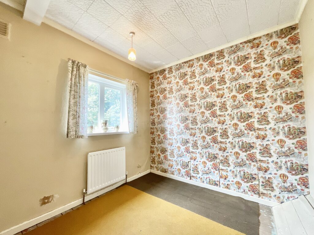 Walton Way, Stone, ST15