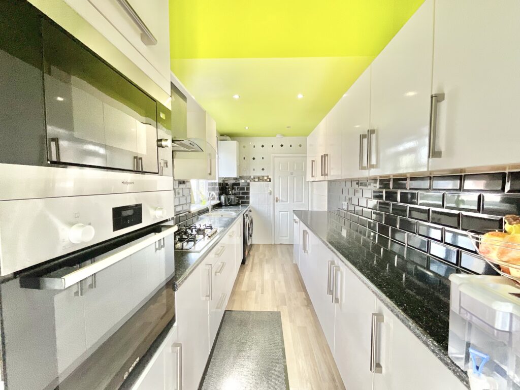 Ronson Avenue, Stoke-On-Trent, ST4