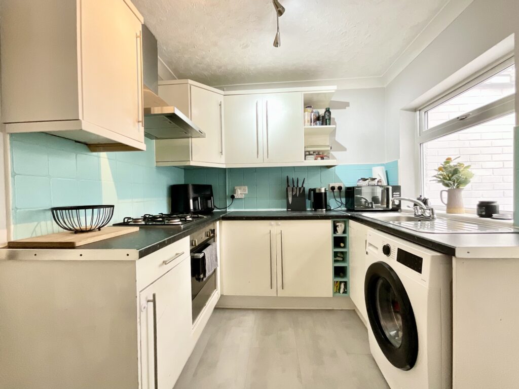 Oulton Road, Stone, ST15