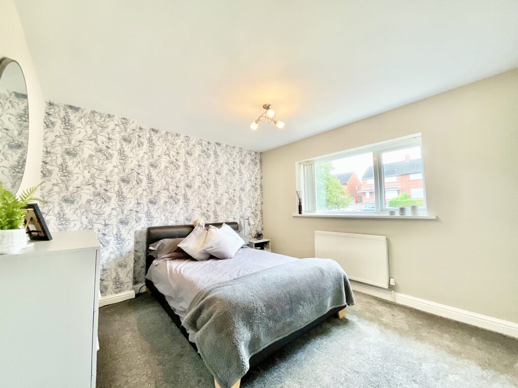 Cotswold Avenue, Newcastle, ST5