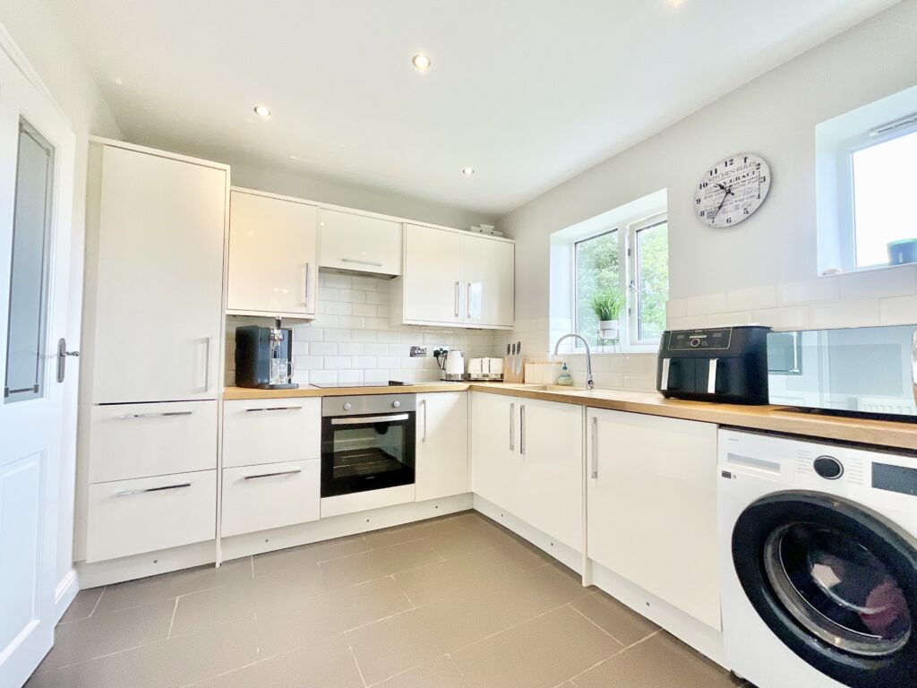 Cotswold Avenue, Newcastle, ST5