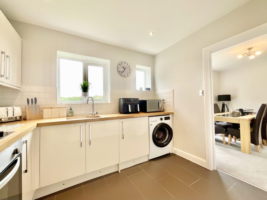 Cotswold Avenue, Newcastle, ST5