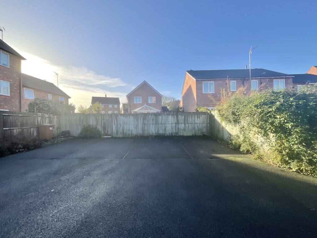 Taylor Drive, Nantwich, CW5