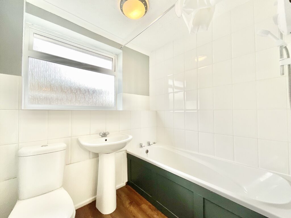 Larchfields, Stone, ST15